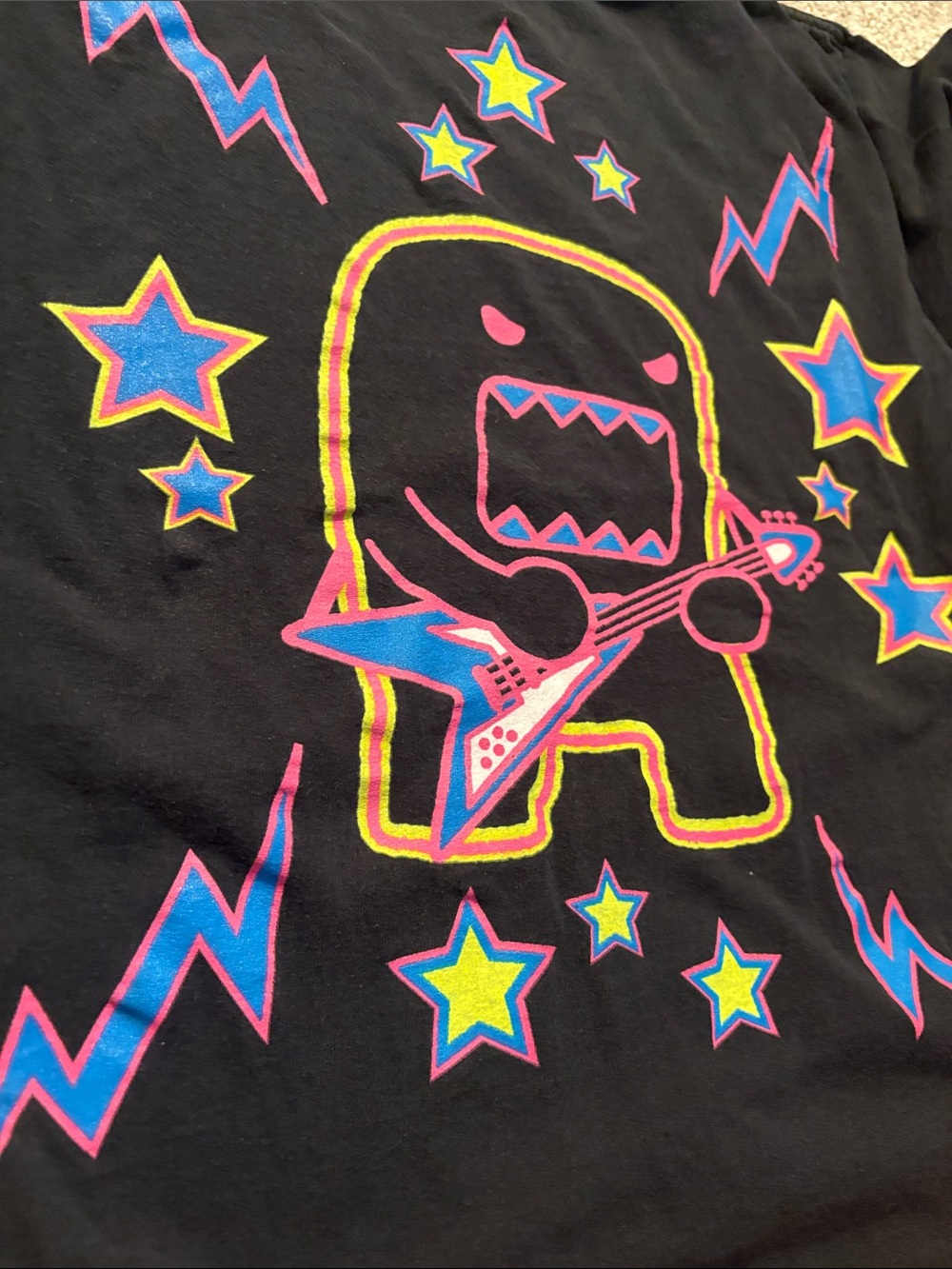 Vintage Domo Medium Black Graphic Rocker Tee with Neon - Picture 4 of 4